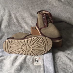 NWOB UGG NEUMEL BOOT Men’s 5 or women’s 7